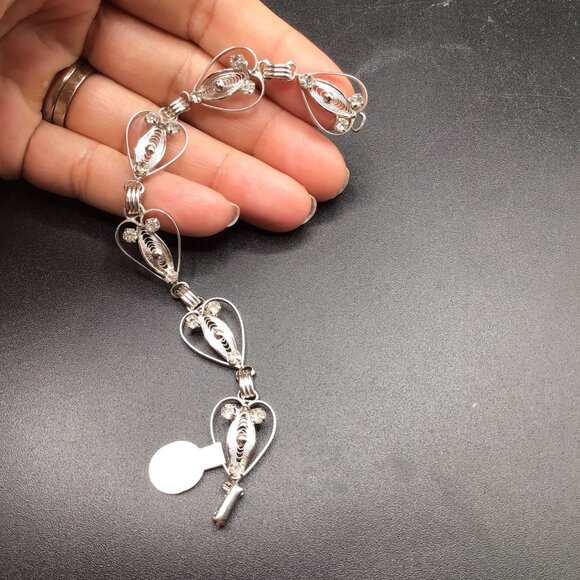 Vtg Filigree Bracelet Sterling Silver Heart Shaped Scrolls Link and Rhinestones - Picture 3 of 5